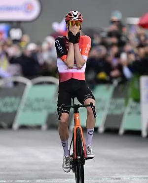 Dutch Thymen Arensman of Ineos Grenadiers pictured winning stage 19 of the 2025 Tour de France cycling race, from Albertville to La Plagne (130km), on Friday 25 July 2025 in France. The 112th edition of the Tour de France starts on Saturday 5 July in Lille, France, and will finish in Paris, France on the 27th of July. BELGA PHOTO DIRK WAEM