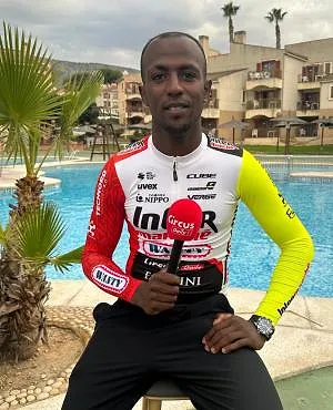 « Ce n’est que le début » : Biniam Girmay dévoile ses ambitions après sa saison de rêve ! (vidéo)