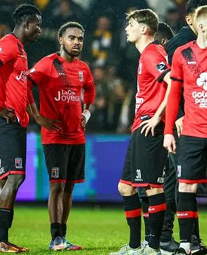 Supporters et anciennes figures du RWDM ripostent en faveur des « quatre lettres magiques »