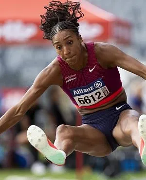 Nafissatou Thiam bondit à 6m48 à la longueur pour sa rentrée : «Une grosse décompression après les Jeux»