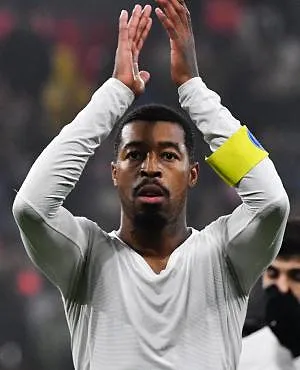 Presnel Kimpembe quitte le Paris Saint-Germain après vingt ans au sein du club