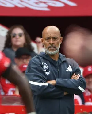 Nuno Espirito Santo se fait virer après une saison exceptionnelle à Nottingham, Postecoglu le remplace !