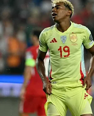 Liga : Touché au pubis, Lamine Yamal est forfait face à Valence - Belga