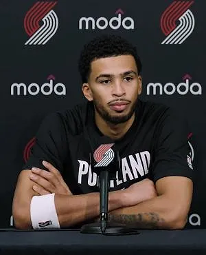Toumani Camara entame sa 3e saison en NBA : « Montrer aussi ce que je sais faire en attaque »