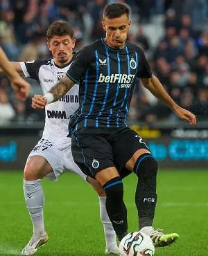 Aleksander Stankovic (Bruges) fait partie de la liste des nominés pour le Golden Boy !