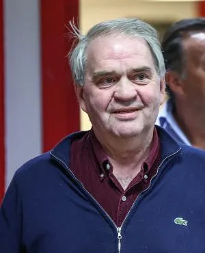 Pierre François déplore un « manque de consistance » dans l’arbitrage