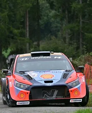 WRC Rallye d’Europe centrale : Thierry Neuville abandonne après un accident dans la 15e spéciale