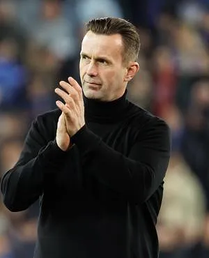 « Je ne me souviens plus des détails, j’avais trop bu » : accusé de harcèlement sexuel, Ronny Deila quitte le Maccabi Tel Aviv