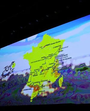 L’Alpe d’Huez à deux reprises, des cols inédits et une arrivée à Montmarte : voici le parcours du Tour de France 2026