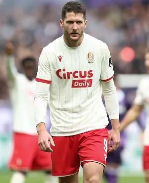 Standard : Thomas Henry dévoile le nom du défenseur le plus difficile à affronter en Pro League ! (vidéo)
