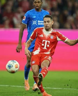 Le Bayern Munich de Kompany poursuit son sans-faute en corrigeant Leverkusen