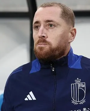 Pas de Mika Godts ni de Samuel Mbangula dans la sélection U21 de Gill Swerts