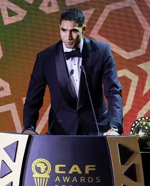 CAF Awards : Achraf Hakimi reçoit le Ballon d’Or africain