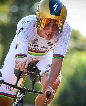 « Je suis sûr qu’il va essayer » : Remco Evenepoel pourrait bientôt viser le record de l’heure !