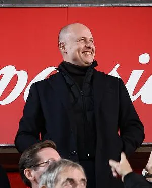 Standard : un investisseur étranger était en tribunes contre Zulte Waregem !