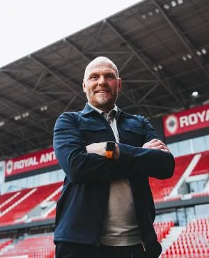 L’Antwerp tient son nouveau coach : Joseph Oosting succède à Stef Wils !