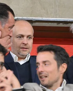 Visite d’investisseurs potentiels : le Standard met les choses au clair !