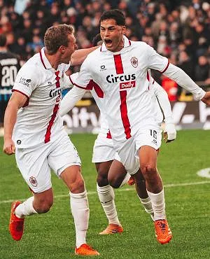 Simple surprise ou déclic ? L’Antwerp a créé l’exploit à Bruges pour sa première sans Stef Wils !