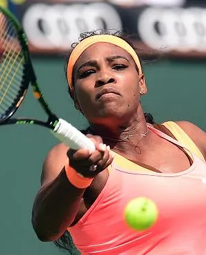 Serena Williams envisagerait un retour à la compétition, l’Américaine dément