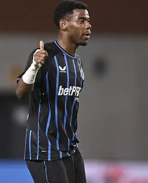 Aston Villa plutôt que Galatasaray pour Onyedika ?