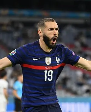 Benzema ouvre la porte à un retour en Équipe de France pour la Coupe du monde : « Qui n’en a pas envie ? »
