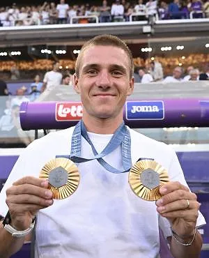 « J’avais l’impression qu’on m’avait volé mon avenir de footballeur » : Evenepoel revient sur son passage au cyclisme