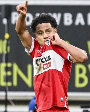 L’Antwerp bat La Gantoise et se rapproche du top 6, première ratée pour De Mil