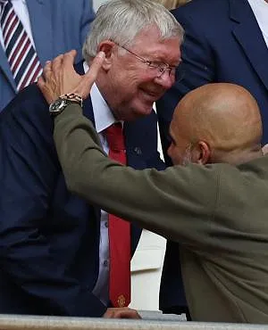 « Cela pourrait prendre 10 ans » avant un nouveau titre, Sir Alex Ferguson inquiet pour Manchester United