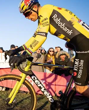 Van Aert pas encore à 100 % : « J’espère que ça ira mieux dans les prochains jours »