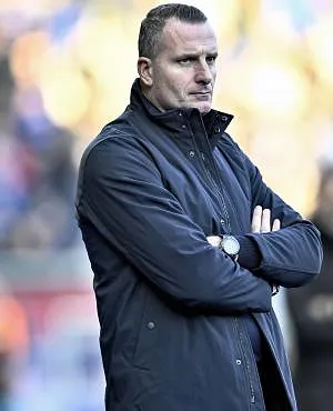 « Il a déjà revu tous les principes fondamentaux du football » : le vestiaire déjà conquis par Nicky Hayen