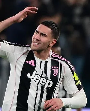 Barcelone aurait ciblé Vlahovic pour assurer l’après Lewandowski