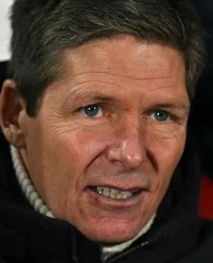 Qui pour remplacer Ruben Amorim ? Manchester United cible un autre coach de Premier League