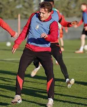 « Avec le nombre de joueurs blessés, on n’a pas sombré » : Ayensa fier du début de saison du Standard