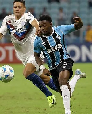 Francis Amuzu : « J’ai envisagé de revenir à Anderlecht cet été »