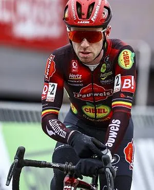 Eli Iserbyt forcé de prendre sa retraite à cause de problèmes médicaux