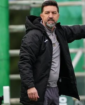 Besnik Hasi confirmé à Anderlecht mais attention en cas de mauvais résultat face au Standard