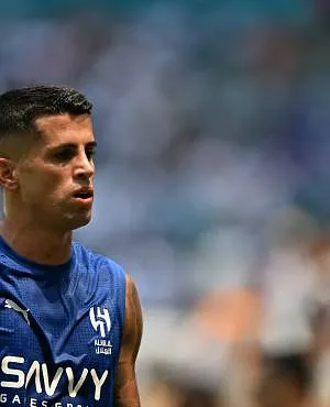 Prêté par Al-Hilal, le Portugais Joao Cancelo revient au FC Barcelone