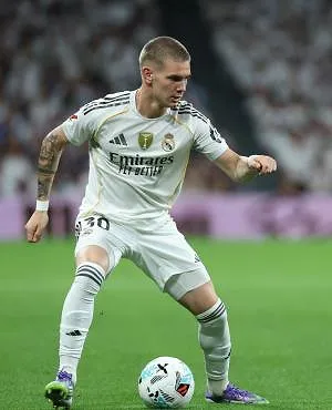 Coup de tonnerre : le Real Madrid éliminé de la Coupe du Roi par Albacete pour la première d’Arbeloa !