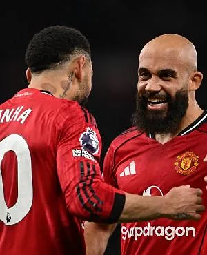 United terrasse complètement City à domicile dans le derby de Manchester (2-0)