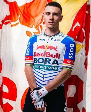 Remco Evenepoel devrait lancer sa saison plus tôt que prévu : le Belge est attendu à l’UAE Tour !