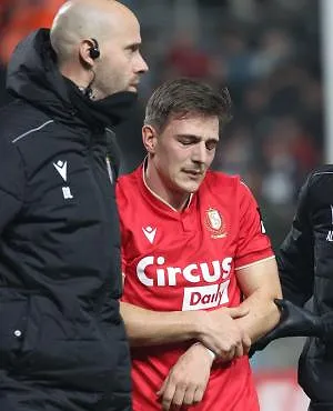 Coup dur pour le Standard : Nielsen souffre d’une fracture du coude et devrait être absent 6 à 8 semaines !