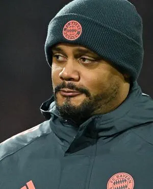 « L’Union adore ce rôle d’outsider » : Vincent Kompany tresse des couronnes aux Bruxellois