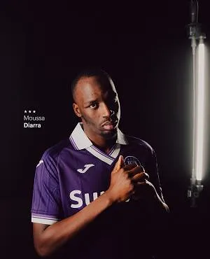 Anderlecht tient son nouveau défenseur central : Moussa Diarra débarque en prêt !