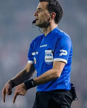 L’Union belge a fait le choix d’Erik Lambrechts pour arbitrer le Clasico !