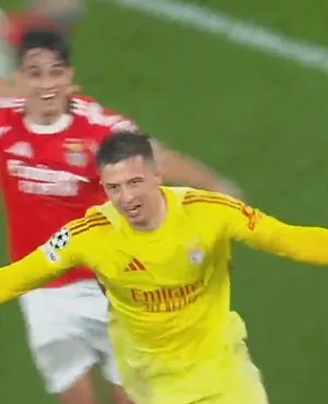Scénario de fou en Ligue des champions : le gardien de Benfica marque et élimine Marseille, le Real en barrages