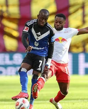 Un ancien joueur de Pro League suspendu par son club après avoir roulé sous influence