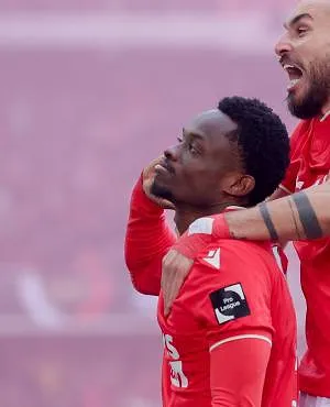 Le Standard se réveille face à Anderlecht et remporte le Clasico (2-0) !