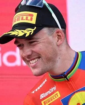 Mads Pedersen chute et abandonne sur le Tour de la Communauté de Valence