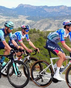 « C’est clairement l’effet Remco » : Johan Bruyneel encense le champion belge