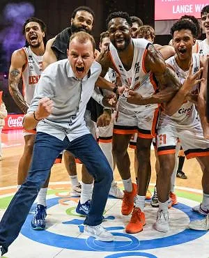 Les Leuven Bears en finale de la Coupe de Belgique : la réaction du coach Kristof Michiels en vidéo !